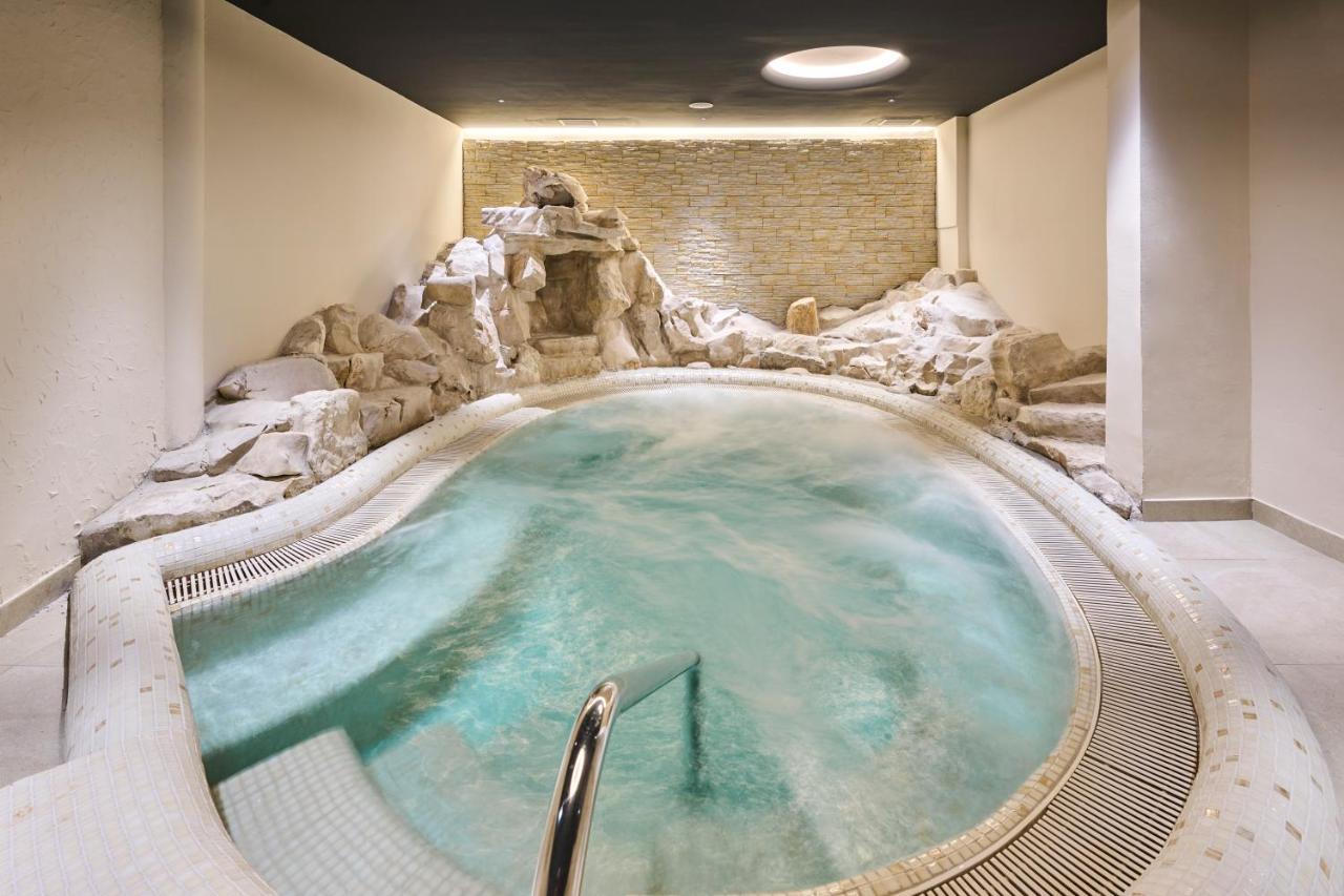 Garden Suites Umag Plava Laguna Esterno foto